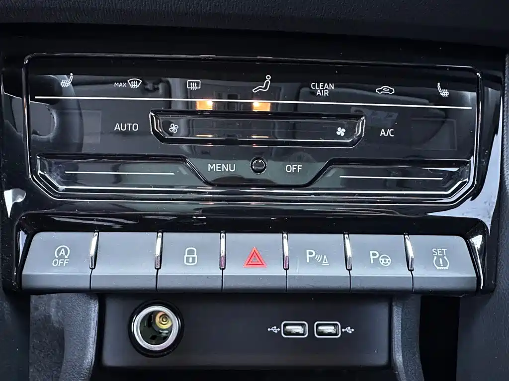 Skoda Karoq 2024 — фото 16