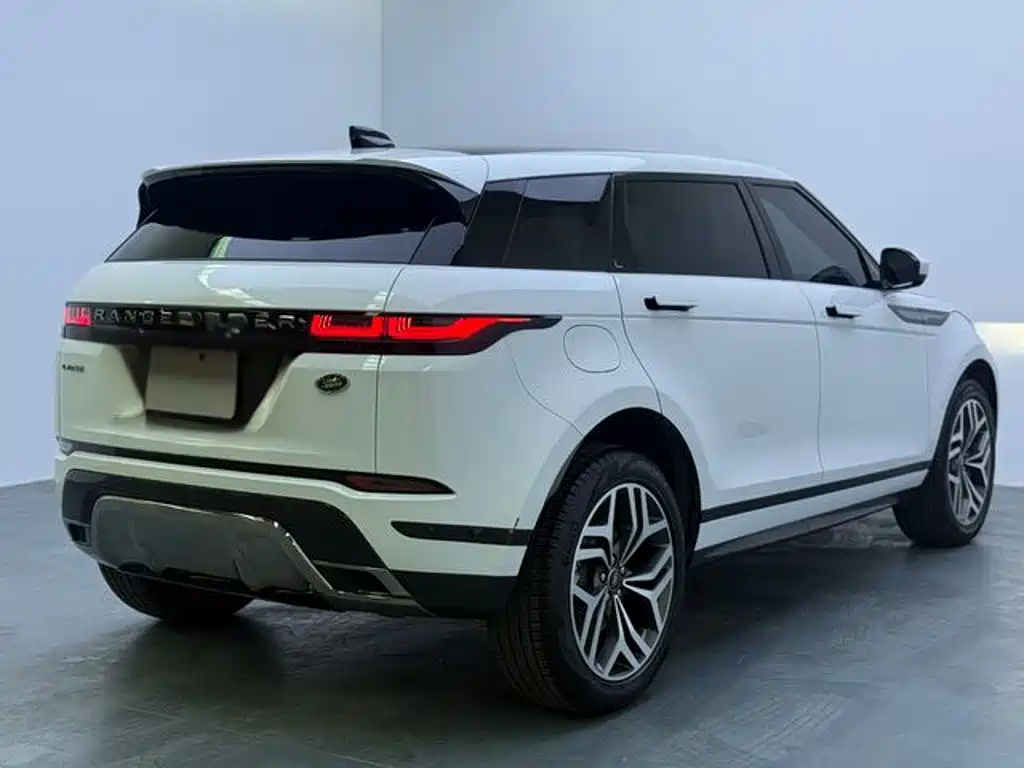Land Rover Evoque 2023 — фото 12