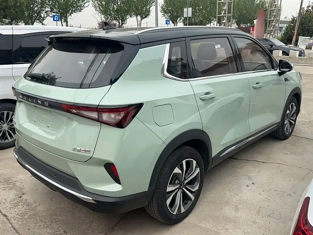 Wuling Xingchen 2022 — фото 7
