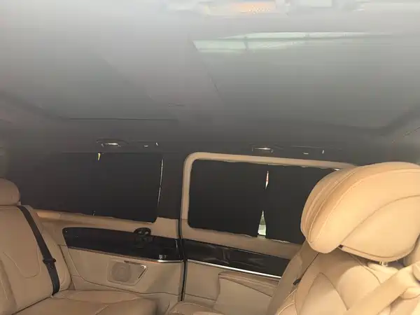 Mercedes-Benz V-Class 2016