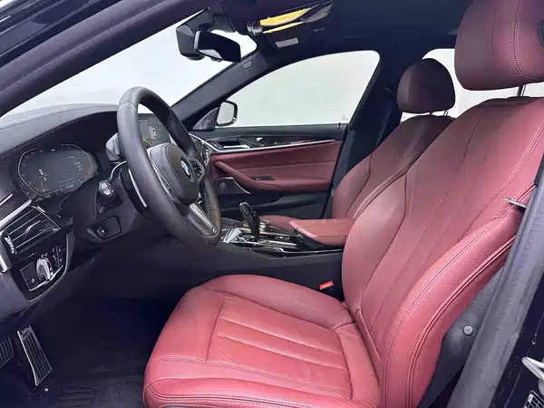 BMW 5 Series 2019