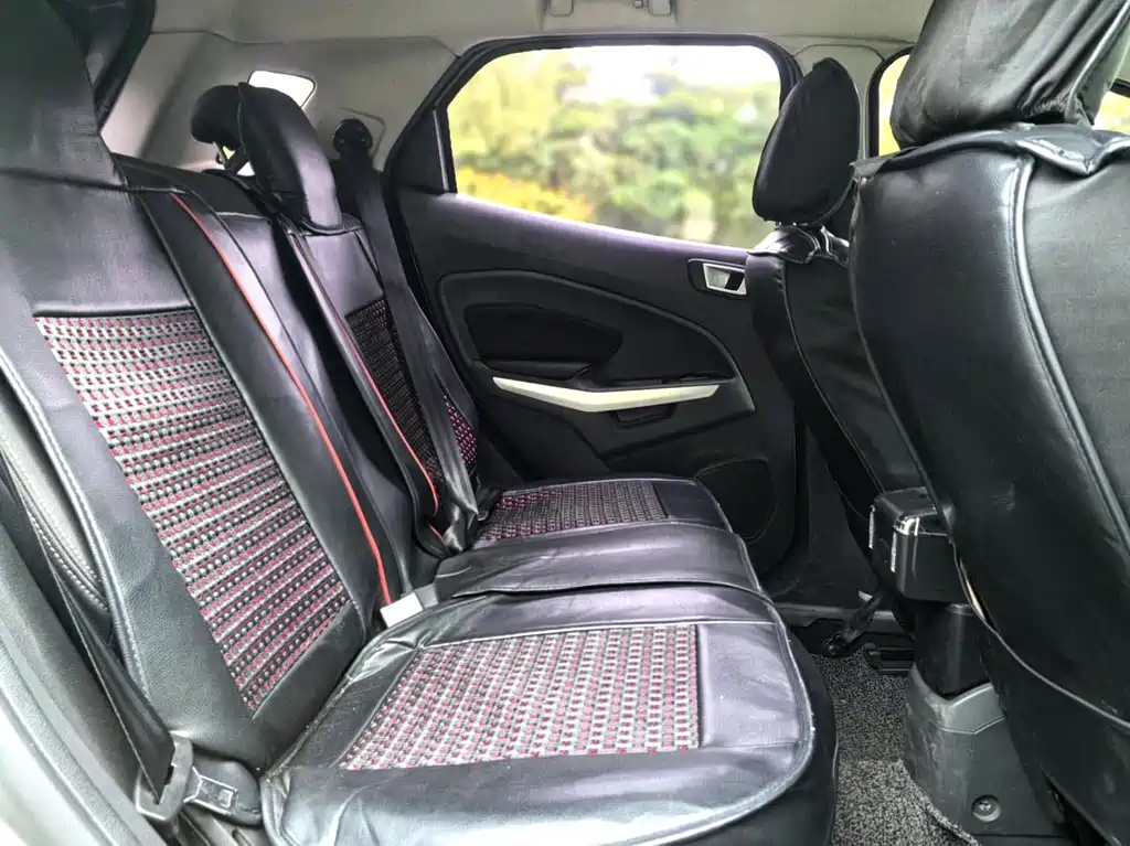 Ford EcoSport 2013 — фото 22