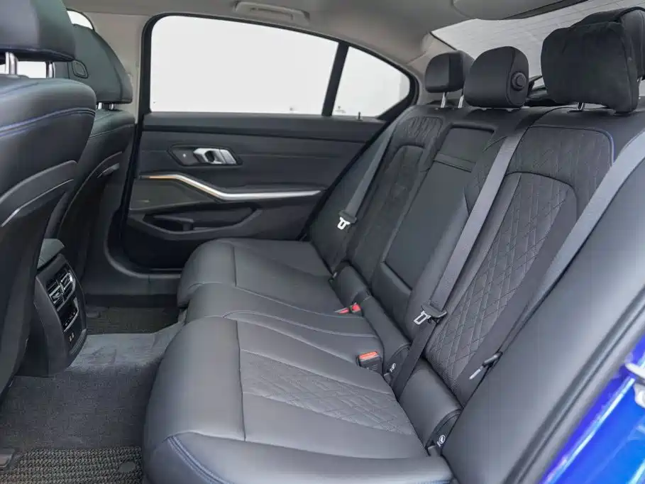 BMW i3 2024 — фото 14