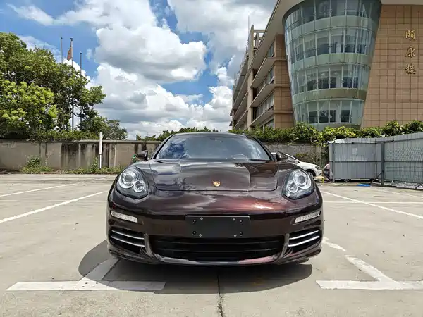 Porsche Panamera 2016