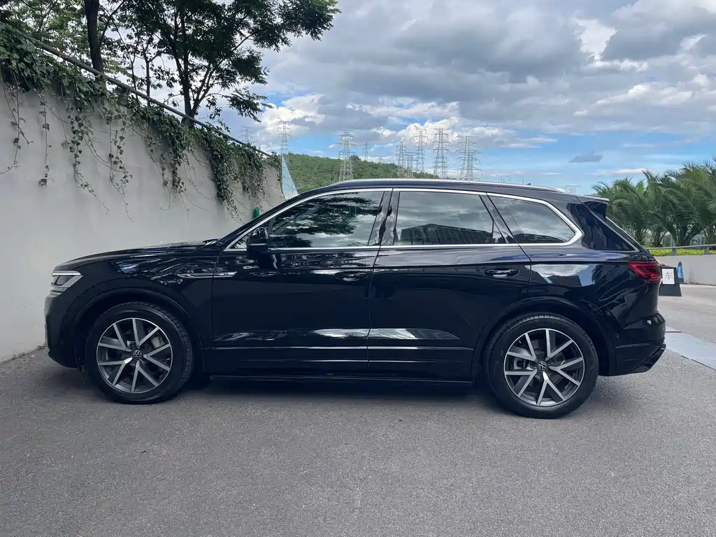 Volkswagen Touareg 2021