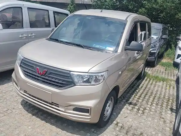 Wuling Hongguang V 2024
