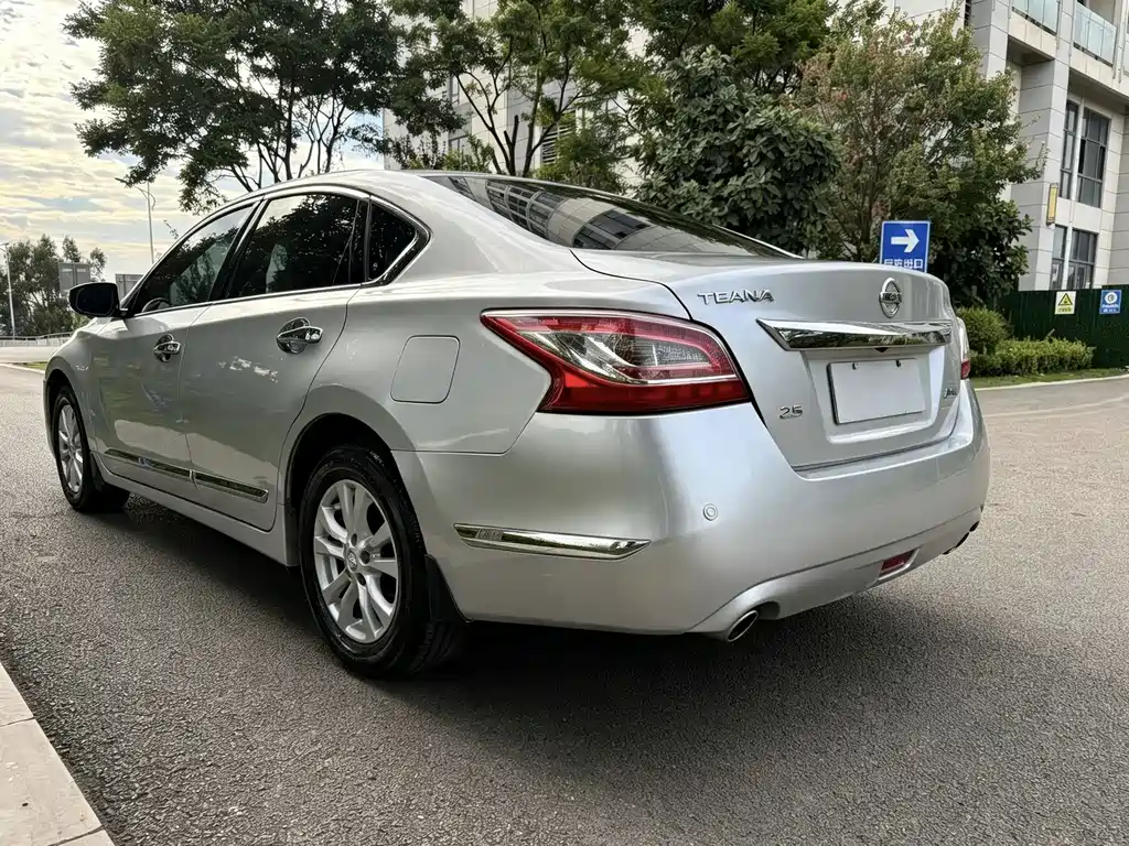 Nissan Teana 2014 — фото 6
