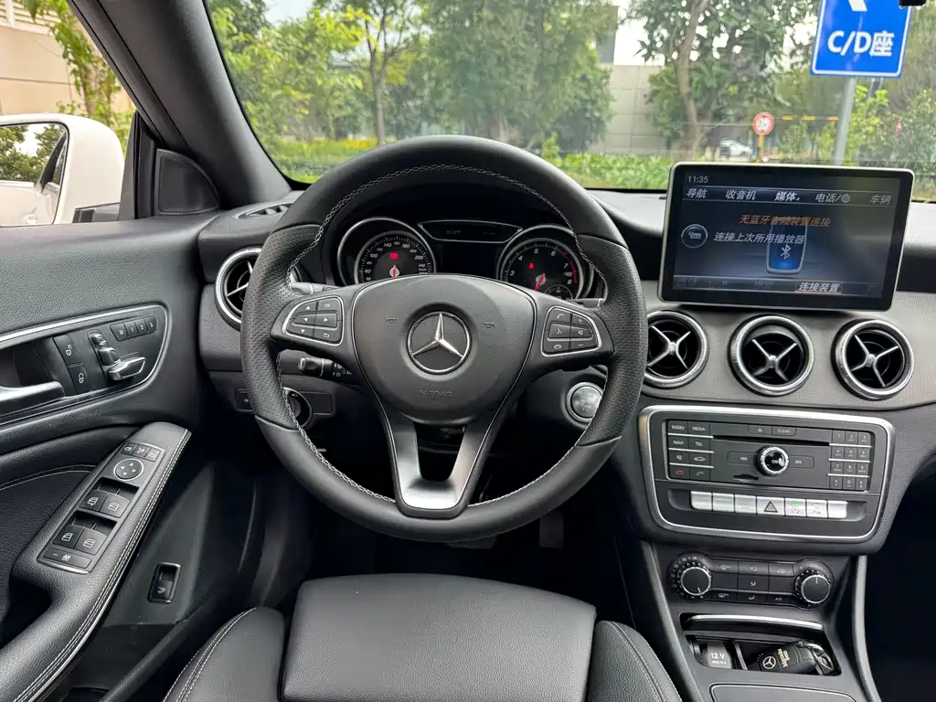 Mercedes-Benz CLA 2017 — фото 18