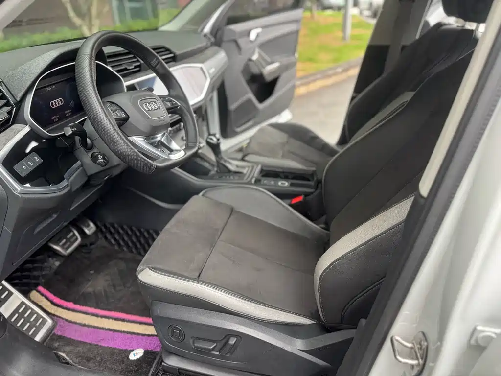 Audi Q3 2021