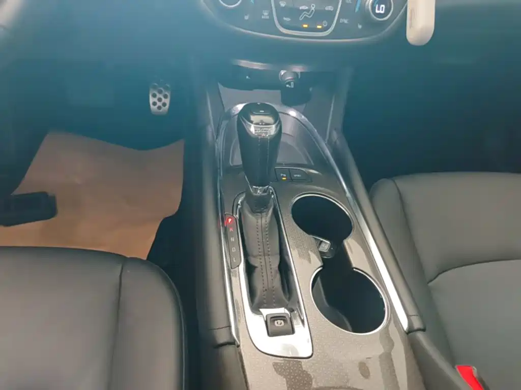 Chevrolet Malibu XL 2017 — фото 10