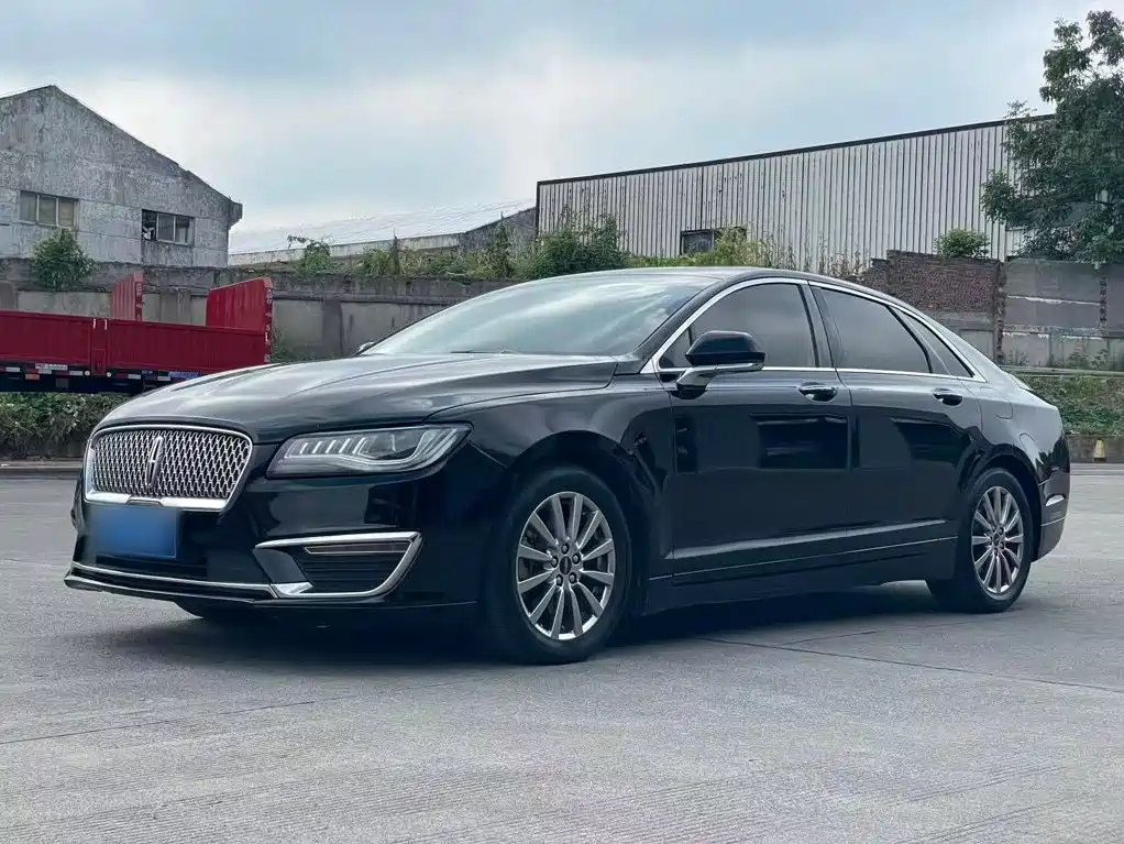 Lincoln MKZ 2018