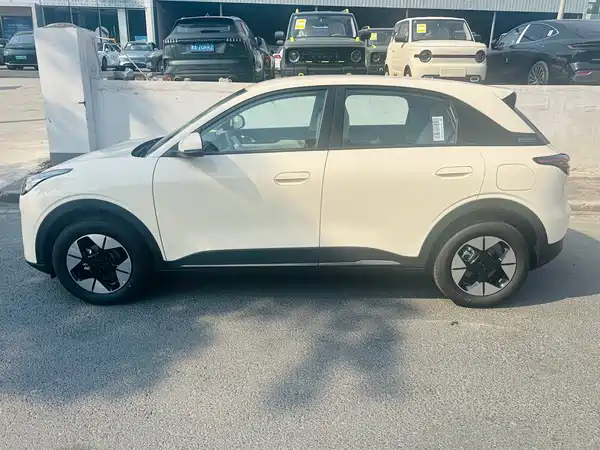 Geely Galaxy Starwish 2025