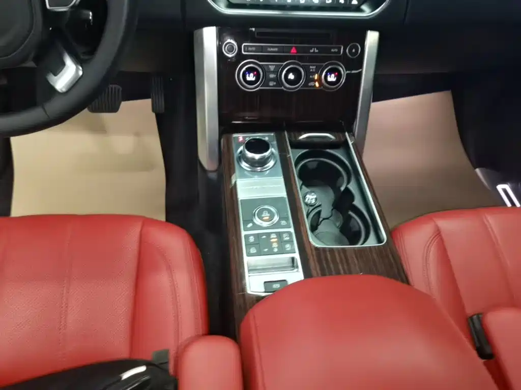 Land Rover Range Rover 2018 — фото 14
