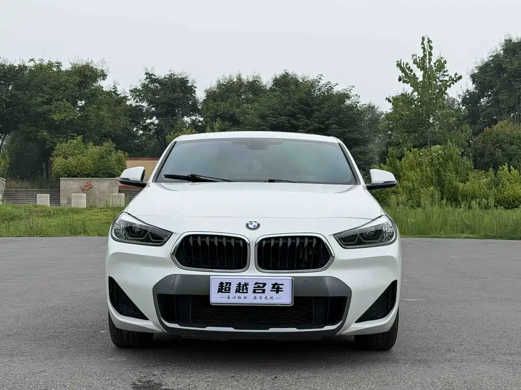 BMW X2 2021 — фото 2
