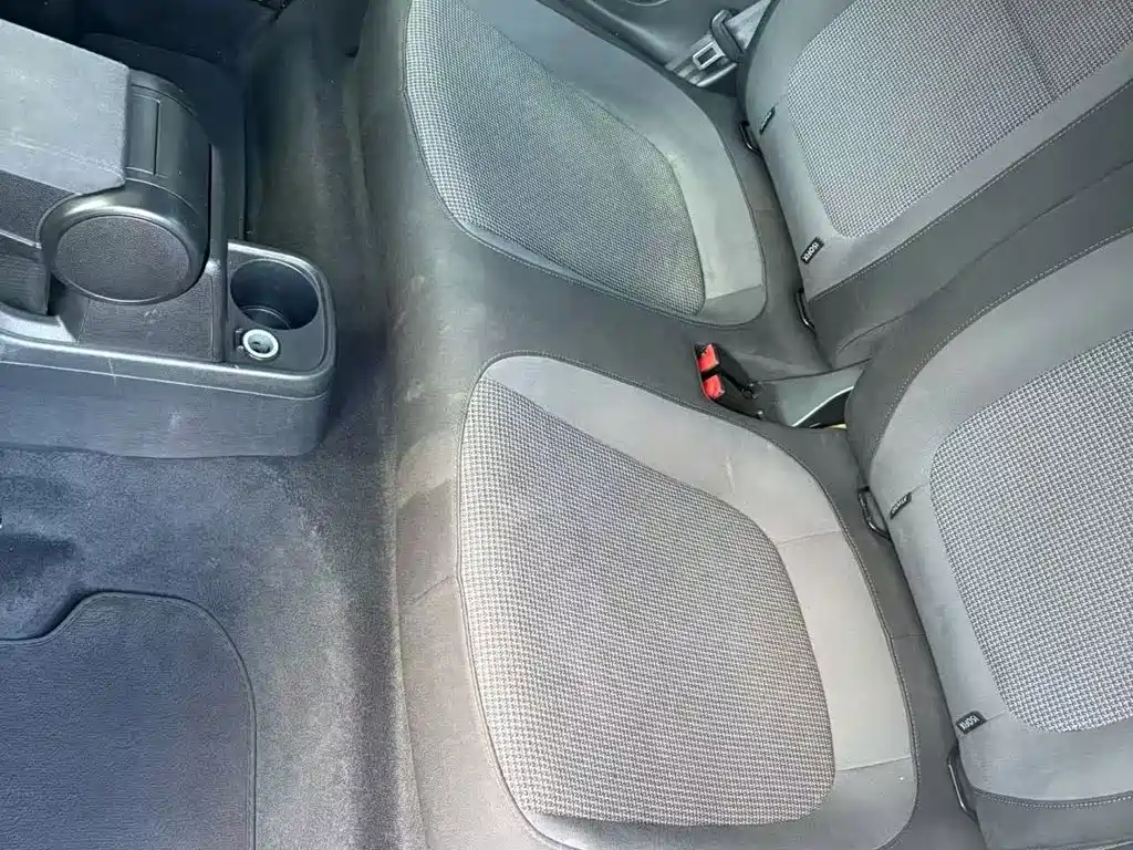 Volkswagen Beetle 2014