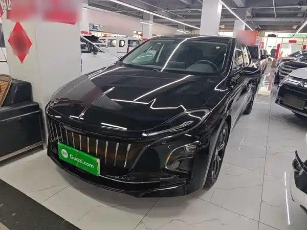 Hongqi E-QM5 2023