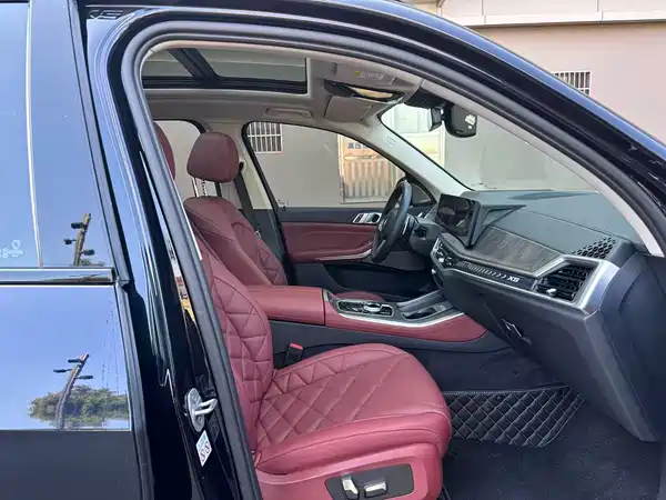 BMW X5 2024