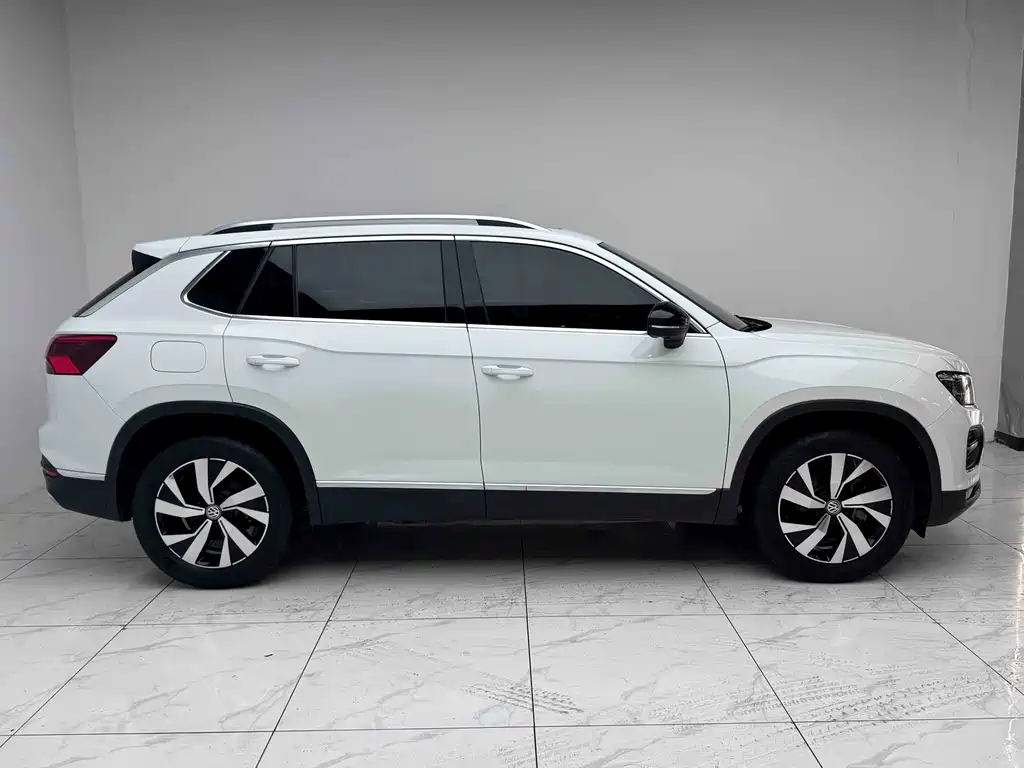 Volkswagen Tayron 2019 — фото 16