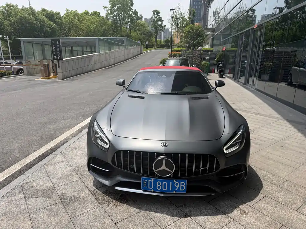 Mercedes-Benz AMG GT 2021 — фото 2