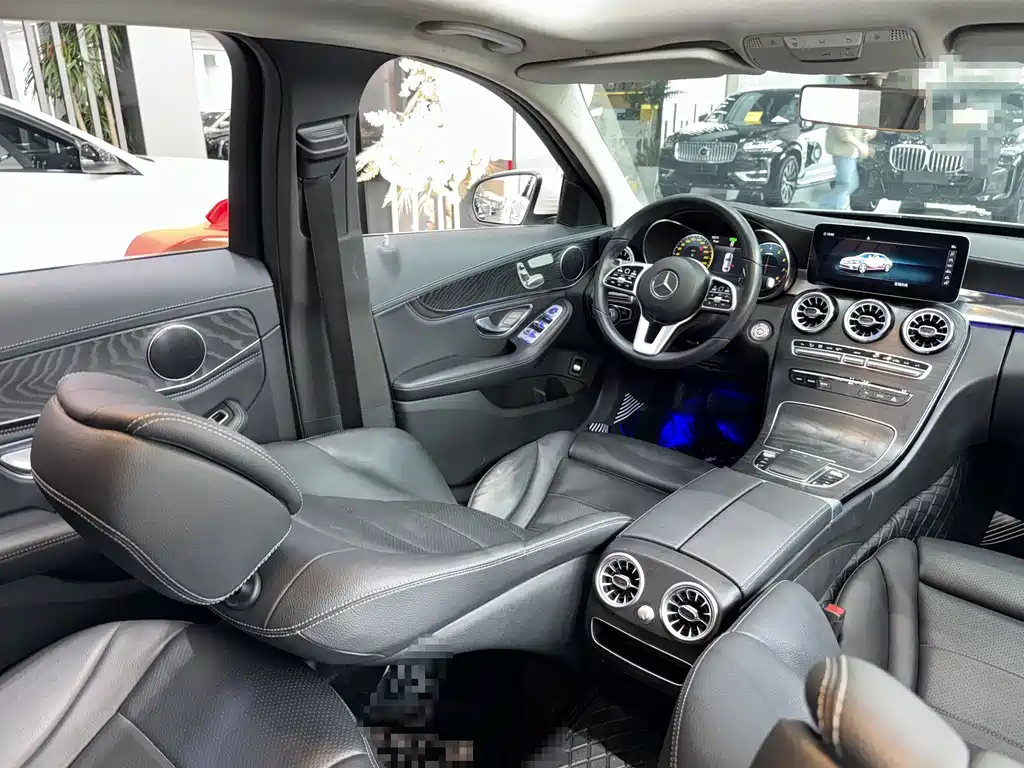 Mercedes-Benz C-Class 2019