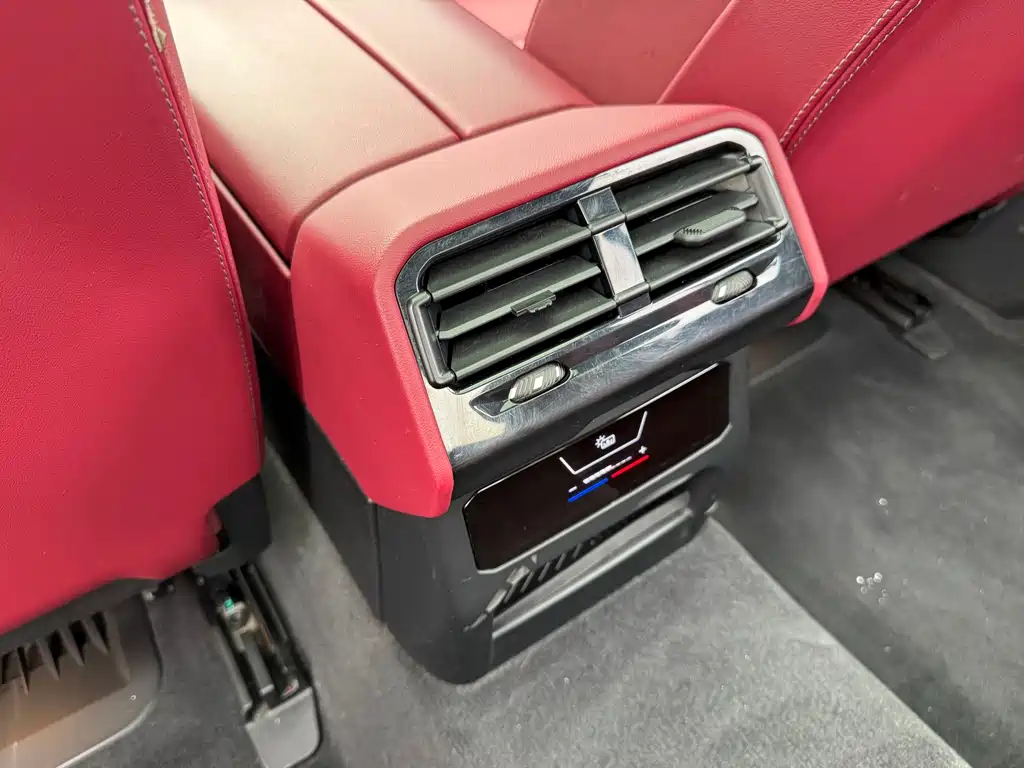 BMW 5 Series 2024 — фото 15
