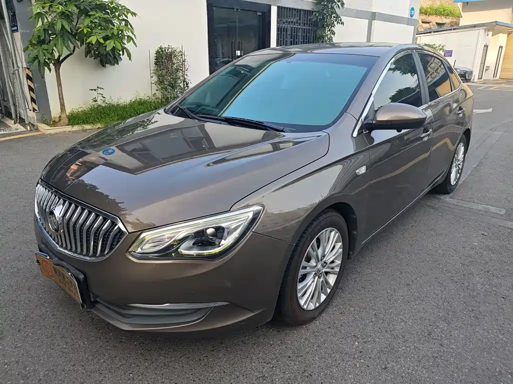 Buick Excelle 2017 — фото 2