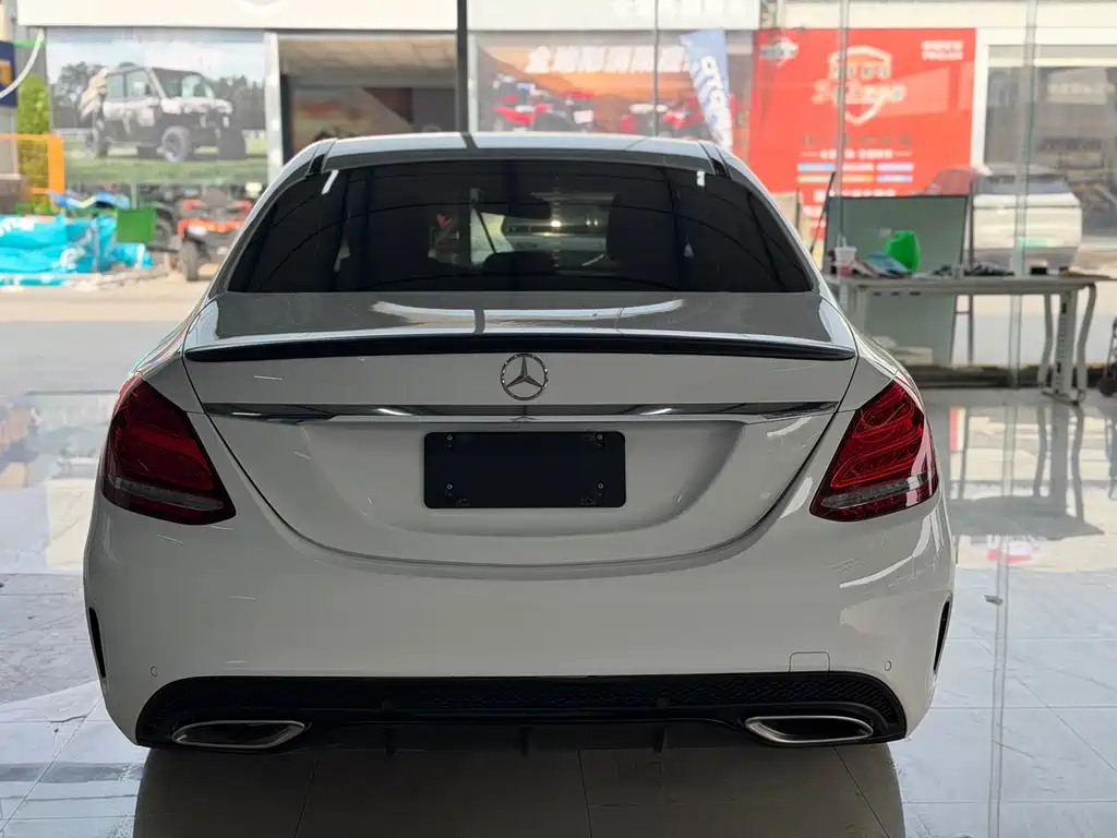 Mercedes-Benz C-Class 2018 — фото 17