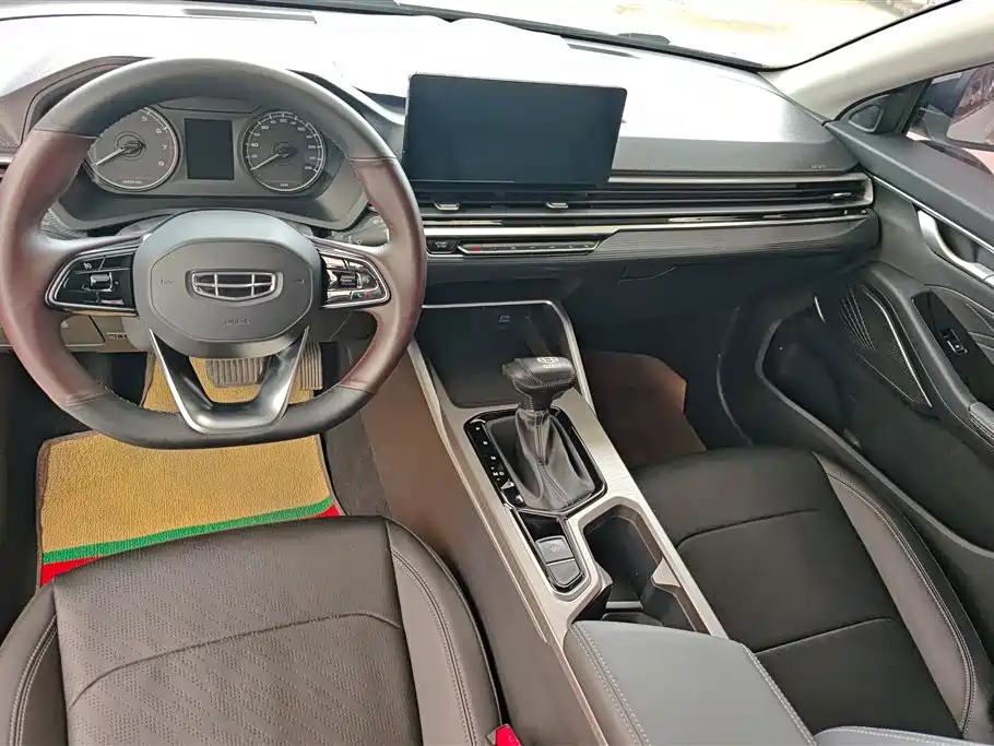 Geely Emgrand L 2023 — фото 12