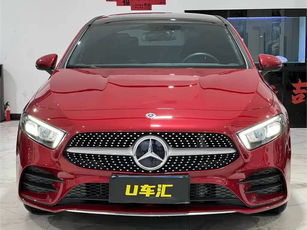 Mercedes-Benz A-Class 2022 — фото 2