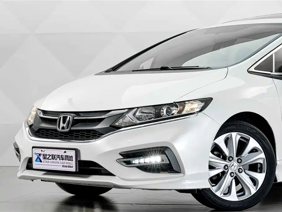 Honda Jade 2018 — фото 3
