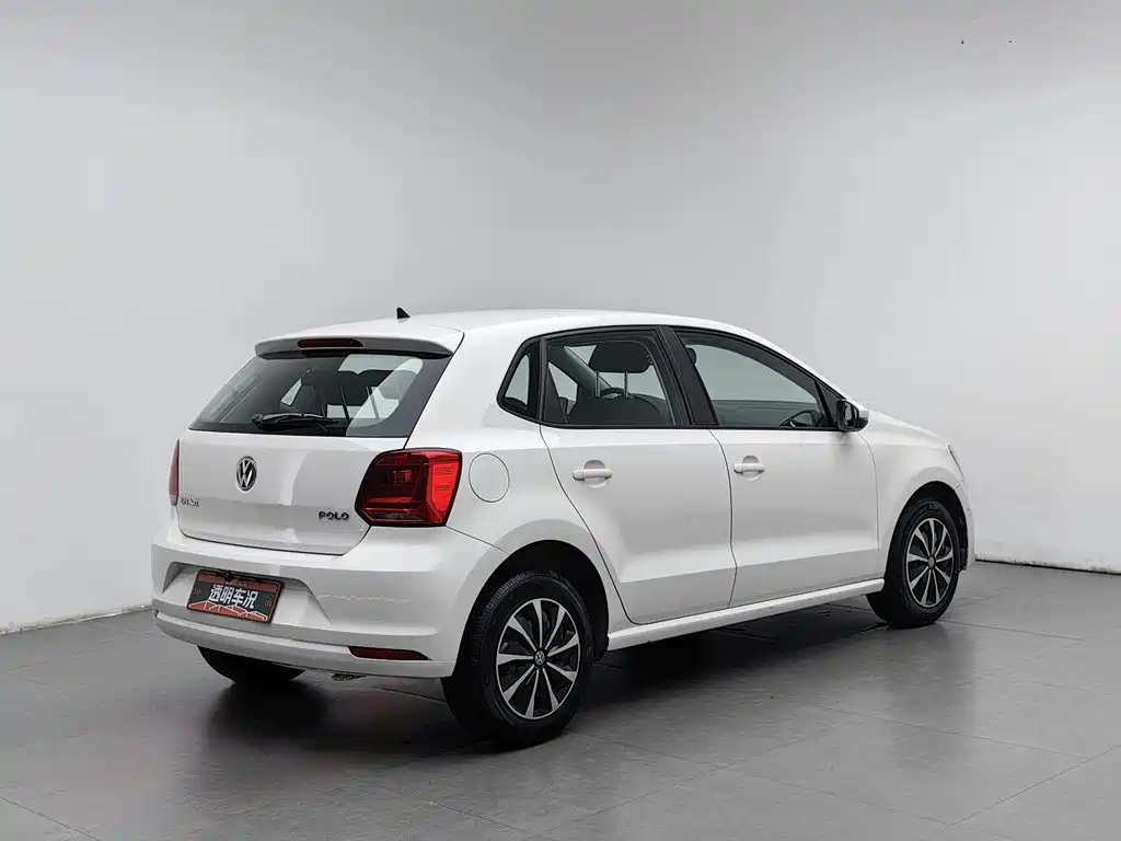 Volkswagen Polo 2017 — фото 2