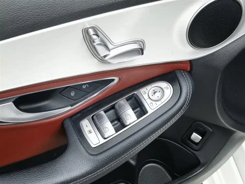 Mercedes-Benz C-Class 2016 — фото 9