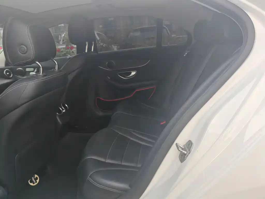 Mercedes-Benz C-Class 2015 — фото 17