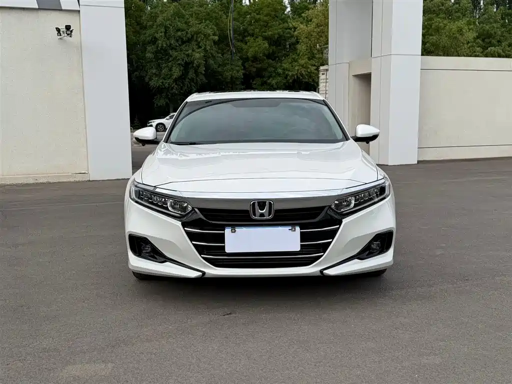 Honda Accord 2022 — фото 2