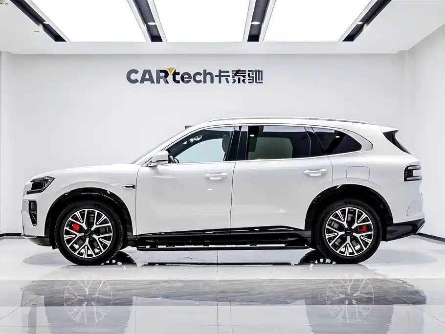 Zeekr 8X 2026