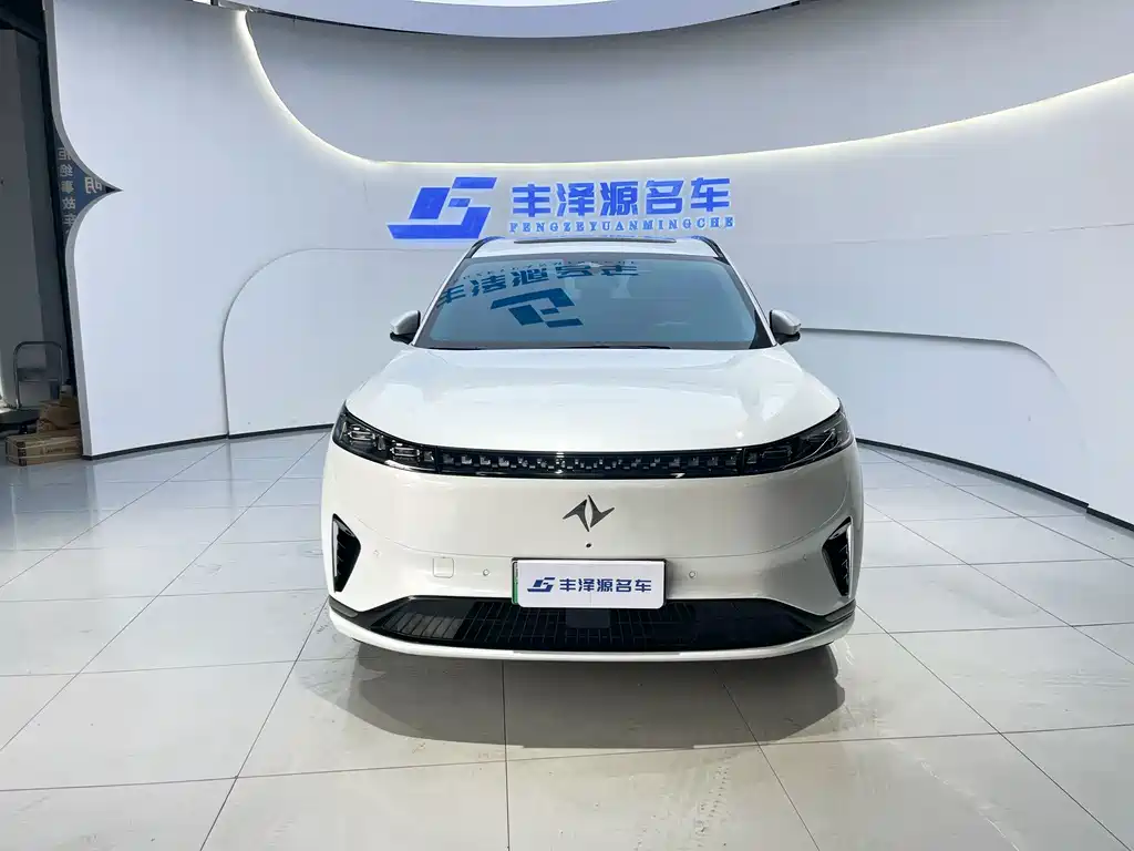 Dongfeng e008 2025 — фото 2