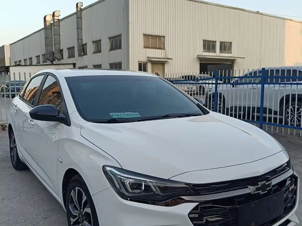 Chevrolet Cruze 2021