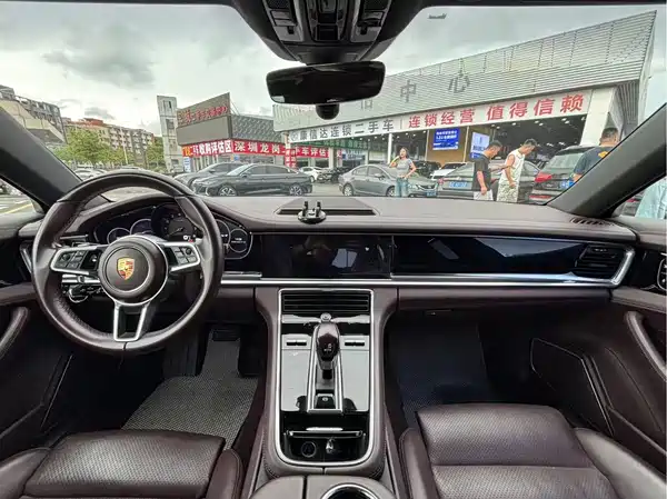 Porsche Panamera 2017