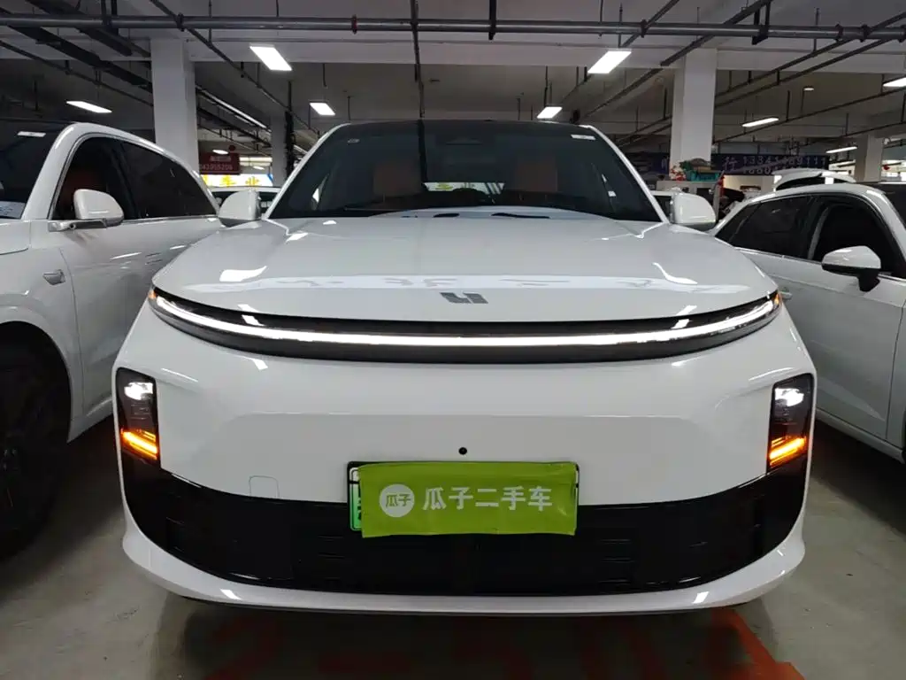 Li Auto Li L6 2024