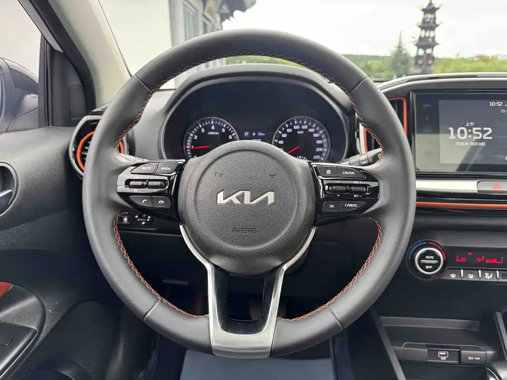 Kia KX1 2022 — фото 15