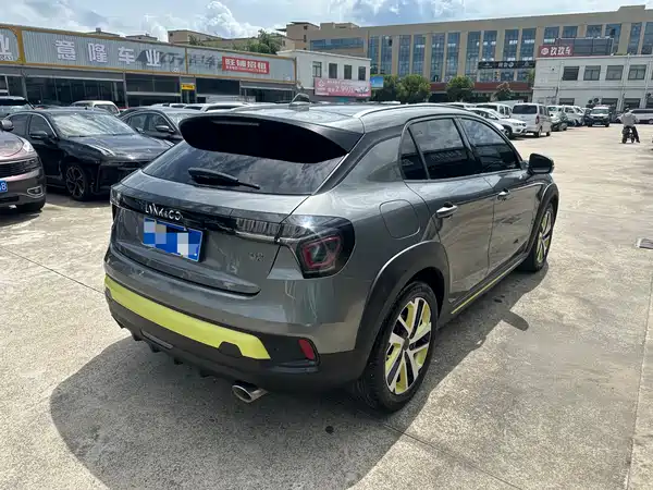 Lynk & Co 02 2021