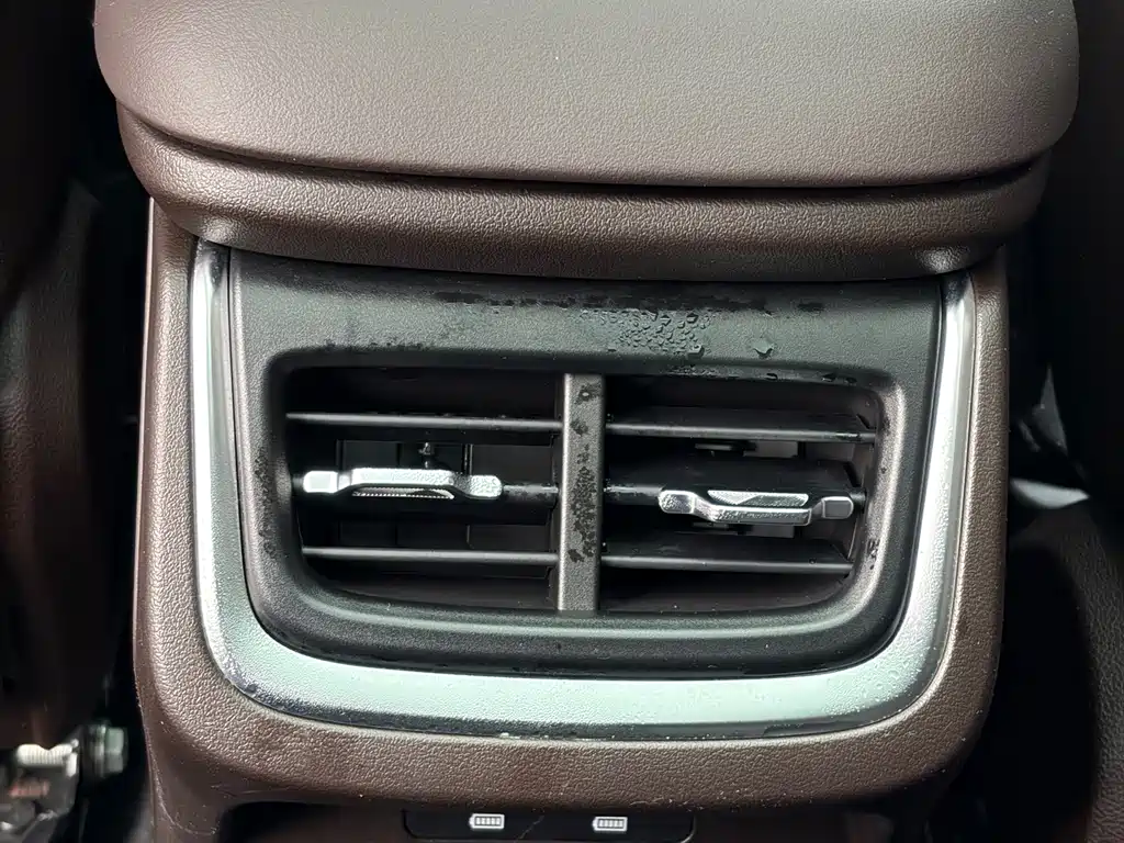 Haval Xiaolong MAX 2023 — фото 11