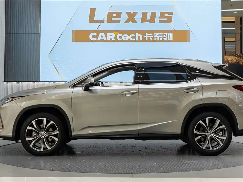Lexus RX 2022 — фото 5
