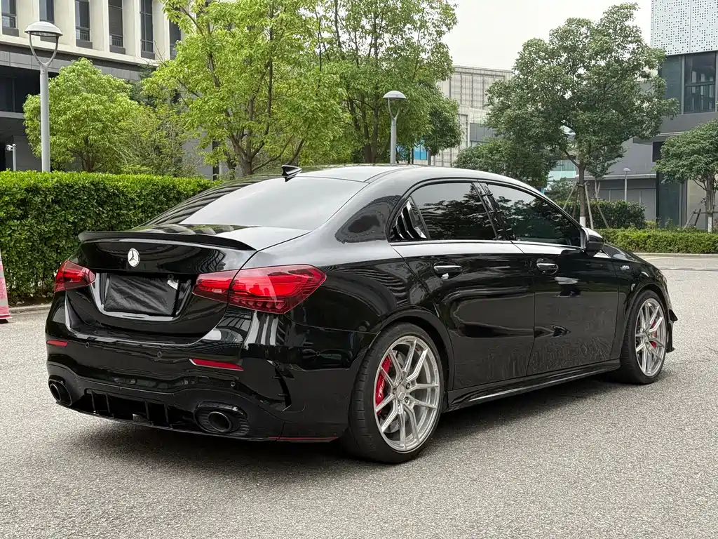 Mercedes-Benz A-Class AMG 2024 — фото 23