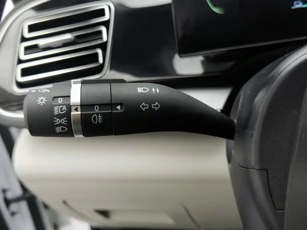 BYD Qin PLUS 2023 — фото 21