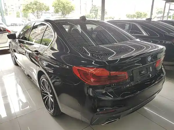 BMW 5 Series 2020