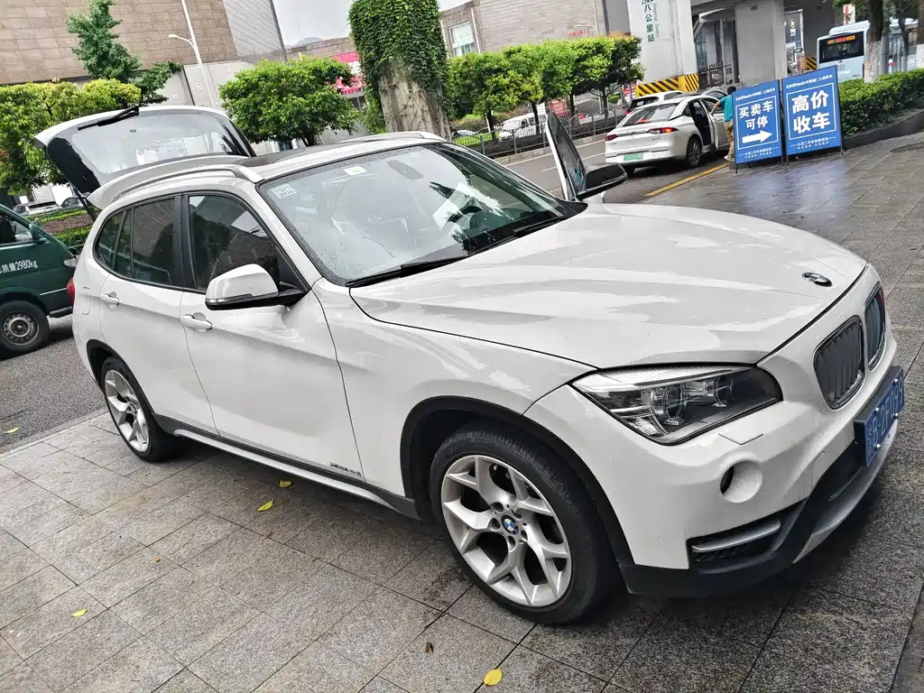 BMW X1 2013