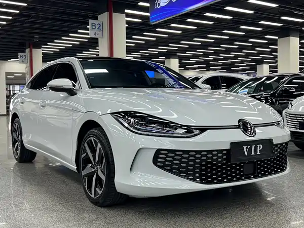Volkswagen Lamando 2024