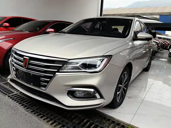 Roewe i5 2020