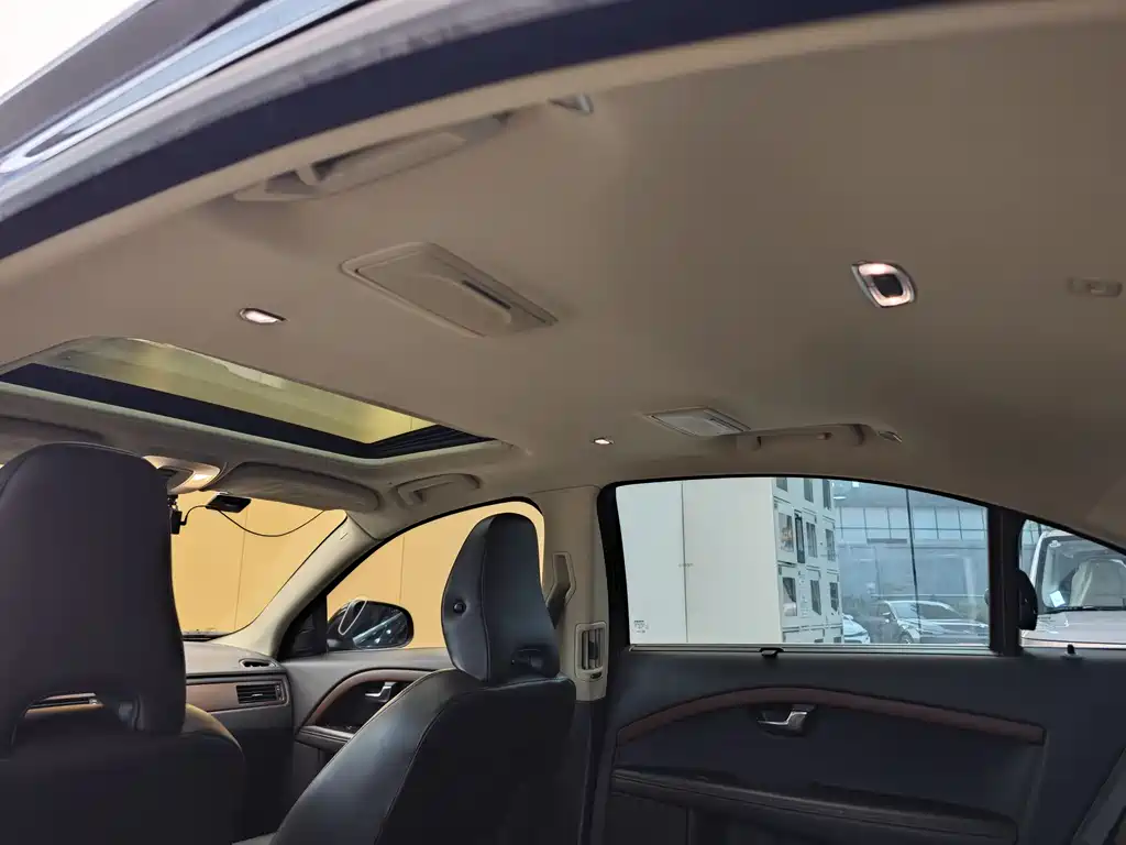 Volvo S80L 2015 — фото 25